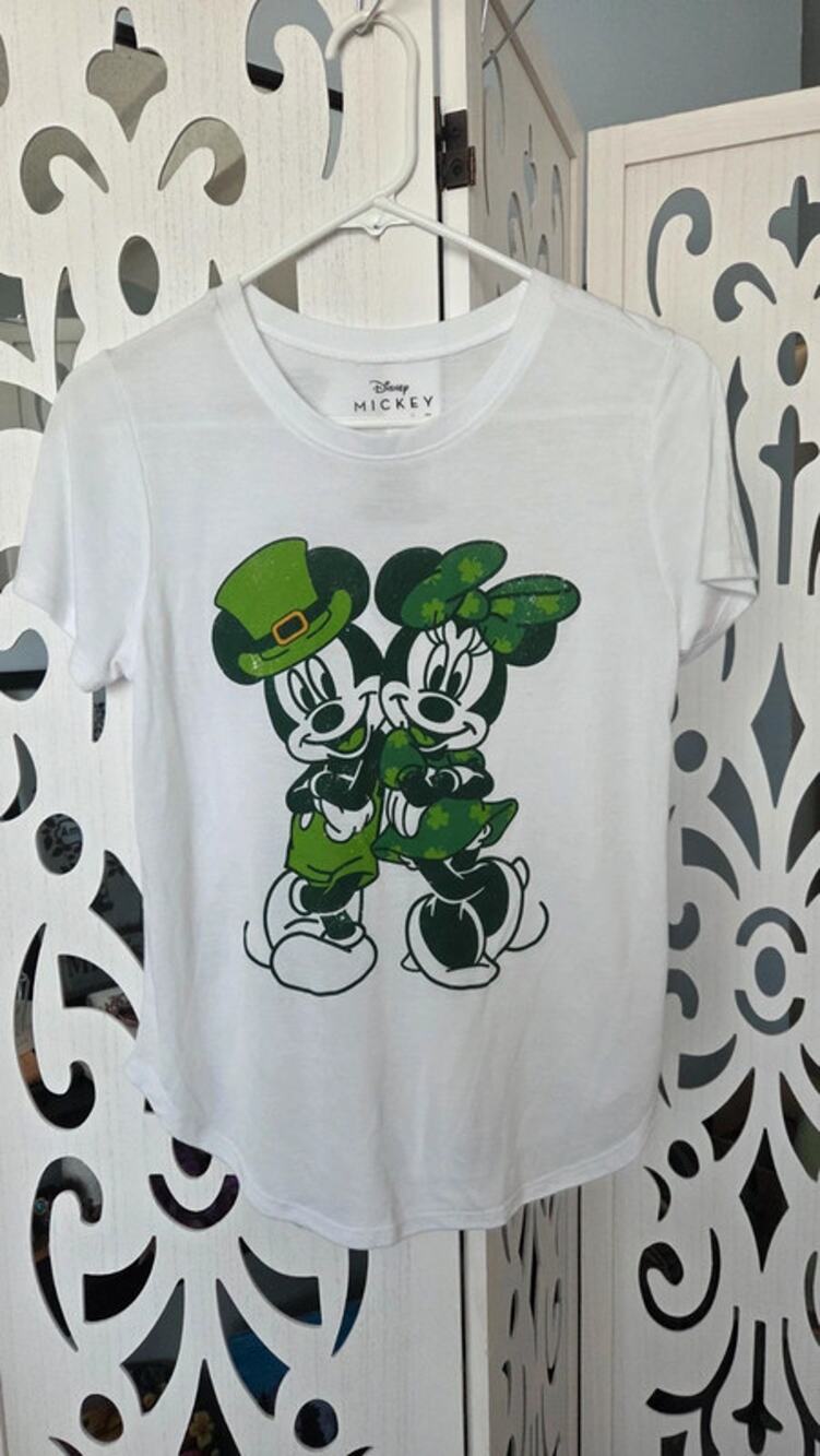 Disney Mickey Minnie St Patrick Shirt Green Graphic Tee Small Womens Cute
